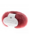 Pelote Essentials super kid mohair loves silk rouge vin