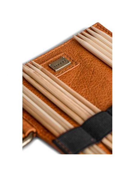 Carita G - étui pour aiguilles à tricoter coloris whisky