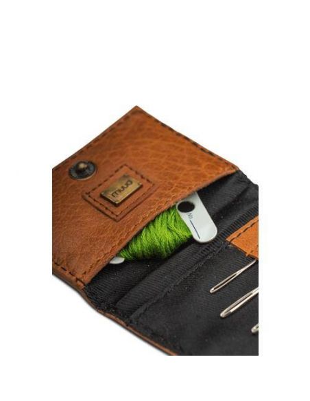 Carla - étui de broderie ou de couture coloris whisky