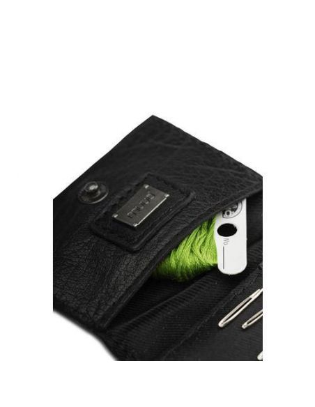 Carla - étui de broderie ou de couture coloris noir