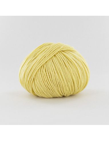 Pelote Fonty Soyeuse col 122 jaune poussin