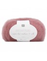 Pelote Essentials super kid mohair loves silk baie
