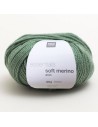 Pelote Essentials soft merino aran tilleul